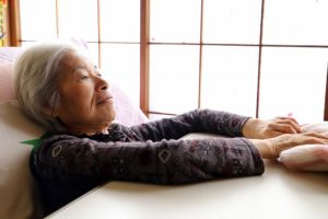 成年後見と家族信託を考える祖母