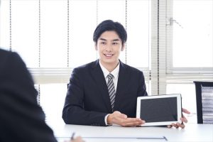 野村証券の家族信託口座を説明する司法書士