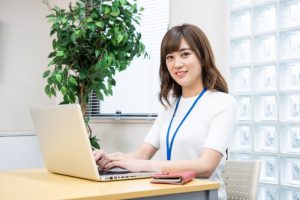 事務所所員